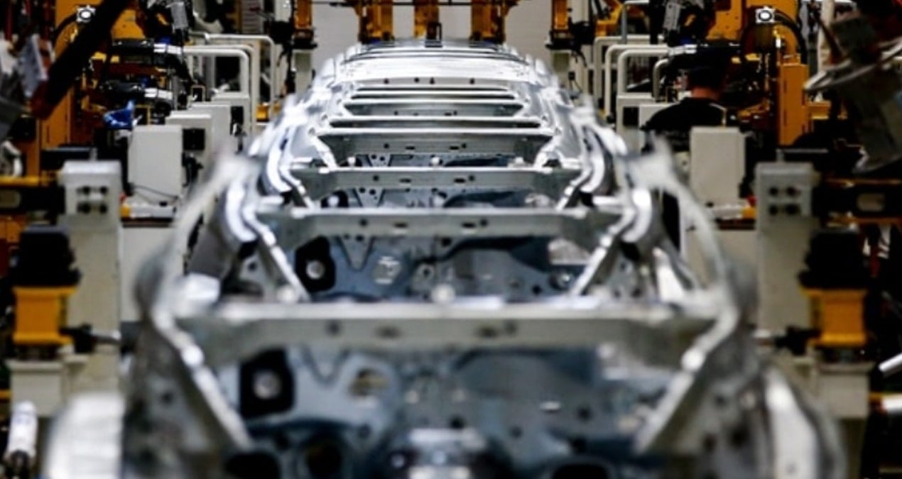 otomotiv devi bin calisani isten cikaracak zixVNW65