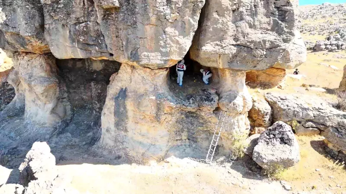 10 yil sonra kadin cinayeti zanlisi yakalandi C4ipPR2z.jpg