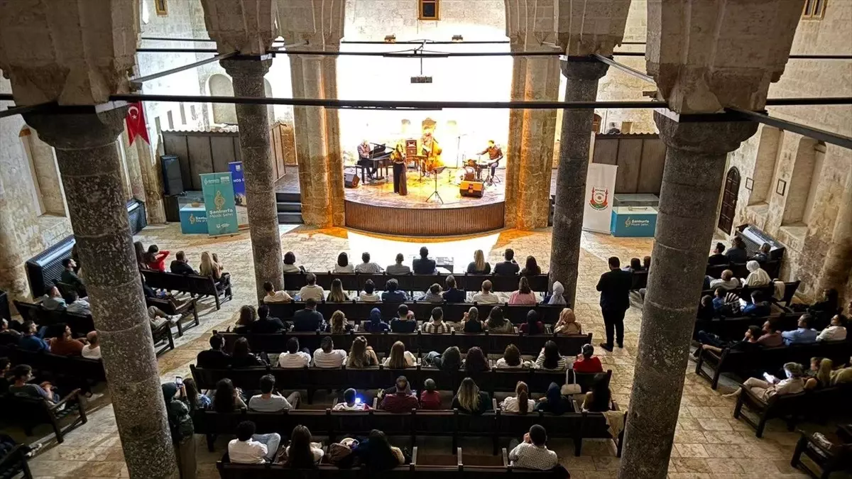 sanliurfada caz ve anadolu ezgileri bulustu sZ1fQ1CD.jpg