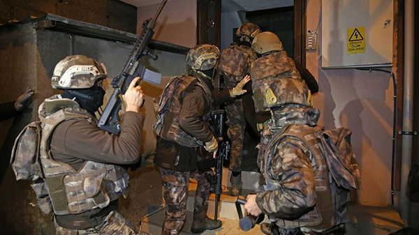 serdar oktem cinayetinde adlari gecmisti daltonlar hakkinda bir dava daha acildi VTn8Urmd.jpg