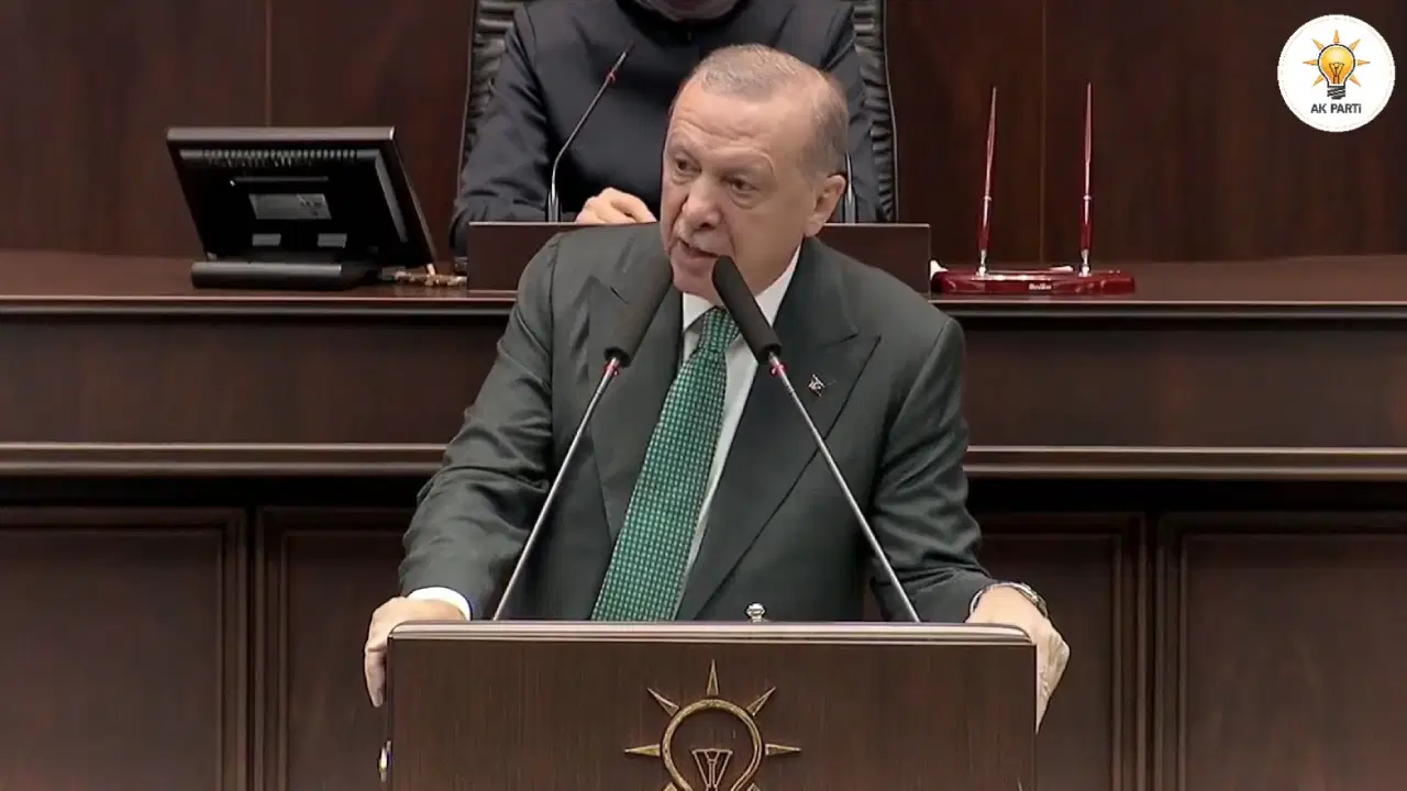 erdoganin chp hayalleri ya dingil kiracak ya da sanzimani dagitacak wOBMlYaX.jpg