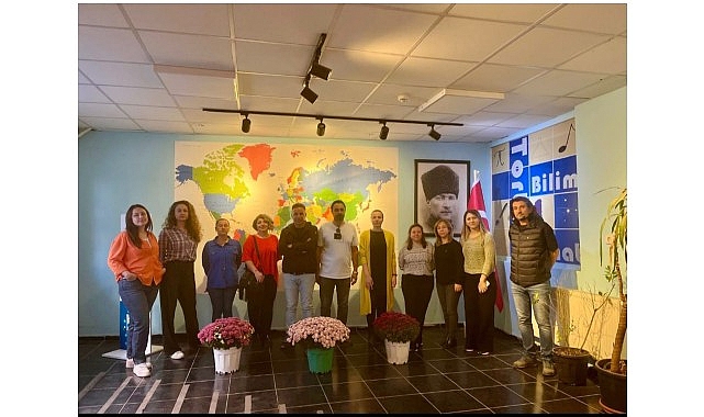 izmirde harezmi egitim modeli ogretmen egitimleri basladi OaVFpDci.jpg