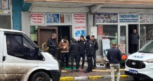 tartistigi-kuzeni-tarafindan-bicaklanarak-olduruldu-XTLKTp9C